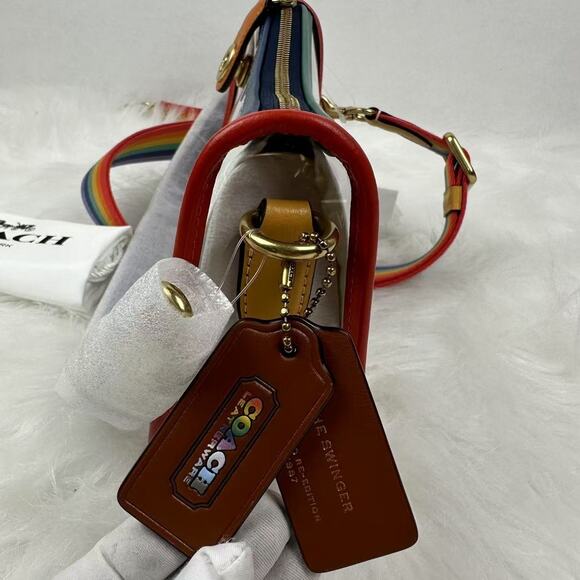 Coach Stadium Swinger Bag Shoulder/Crossbody In Clear PVC & Leather/Rainbow NWT - Picture 4 of 11